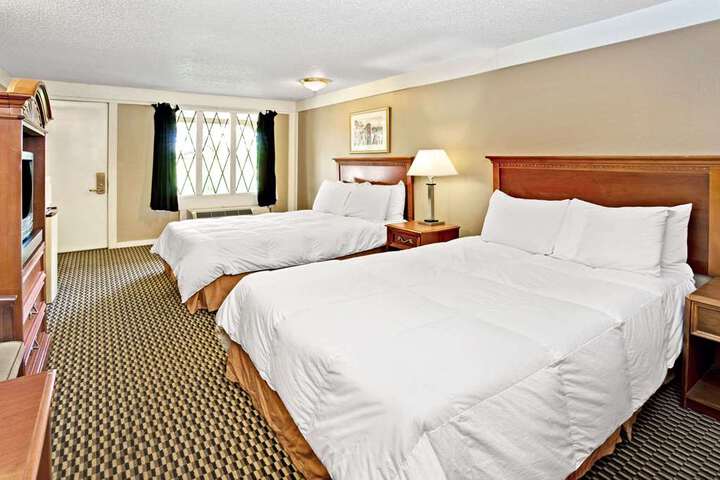 Room 13 of 16