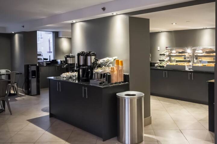 Breakfast/Coffee Service 87 of 99
