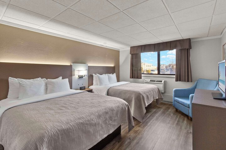 Room 44 of 72