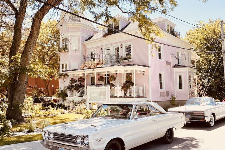 Hotel 4 of 61