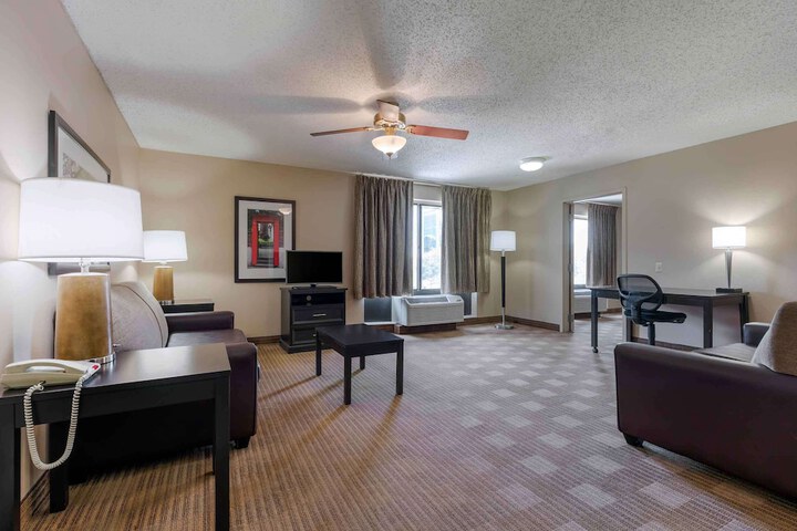 Extended Stay America Select Suites Dallas Farmers Branch