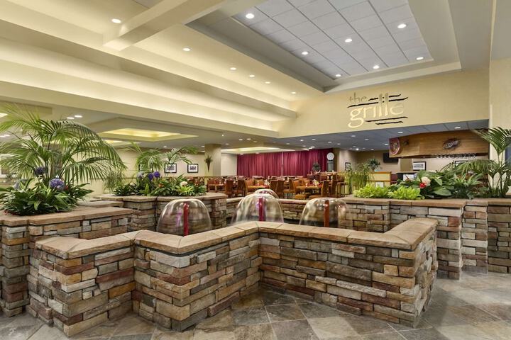 Embassy Suites Hotel Winston-Salem