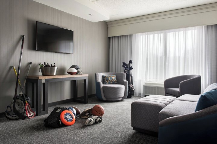 Room 11 of 29