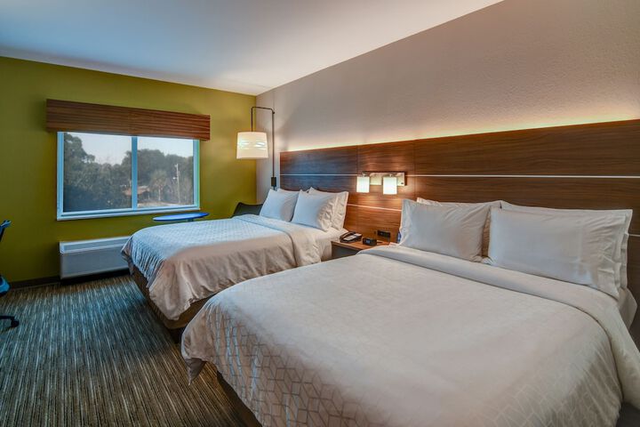 Room 45 of 60
