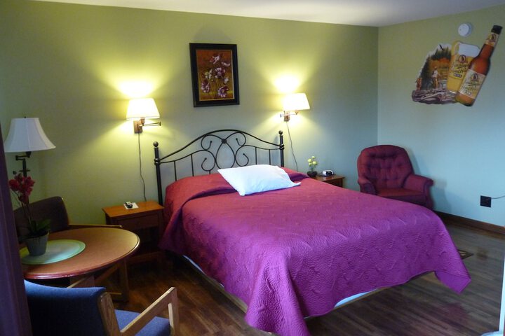 Country Villa Motel and Country Camping