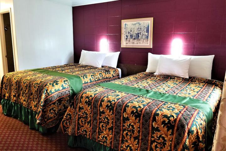 Room 15 of 22
