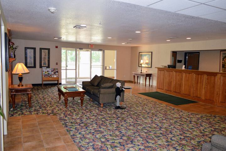 Hotel 4 of 63