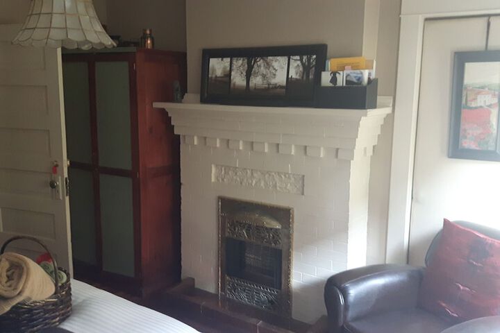 Room 3 of 26