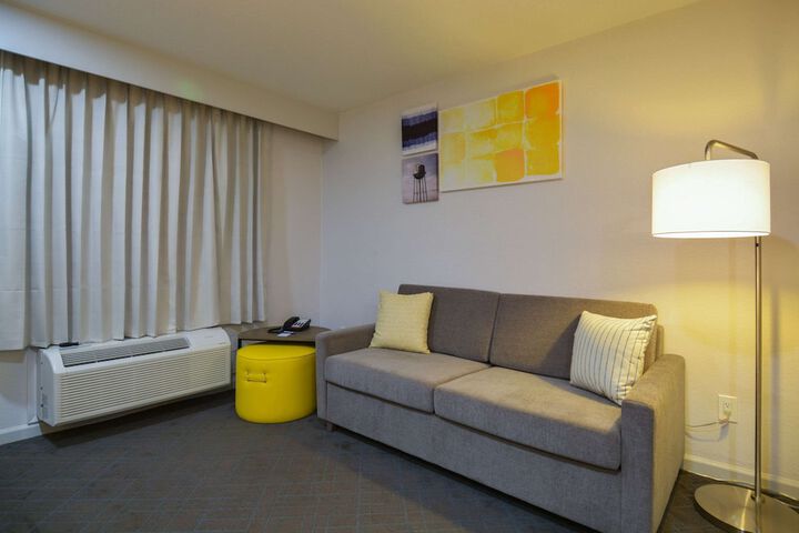 Room 7 of 55