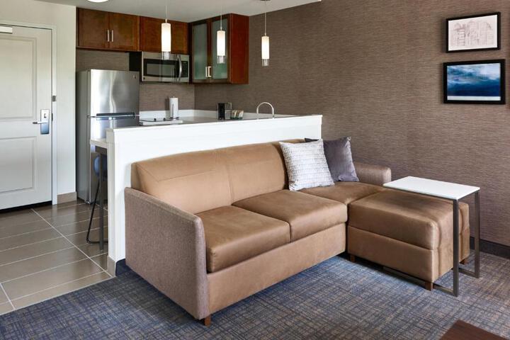 Residence Inn by Marriott Nashville SE / Murfreesboro