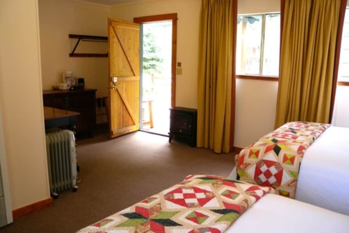 Hotel Interior 23 of 141