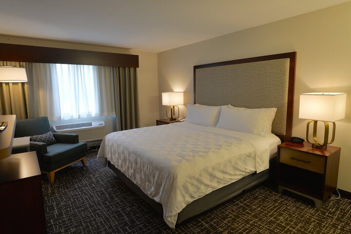 Room 12 of 42