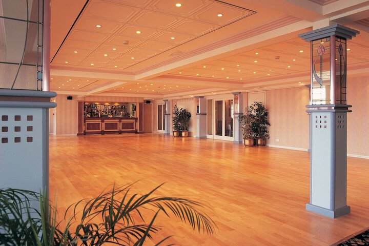 TLH Carlton Hotel and Spa - TLH Leisure and Entertainment Resort