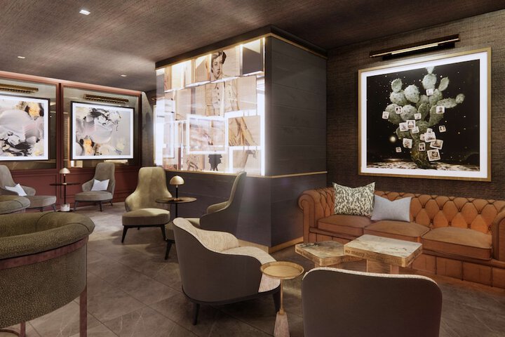Lounge 27 of 45