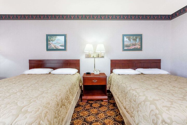 Room 20 of 25