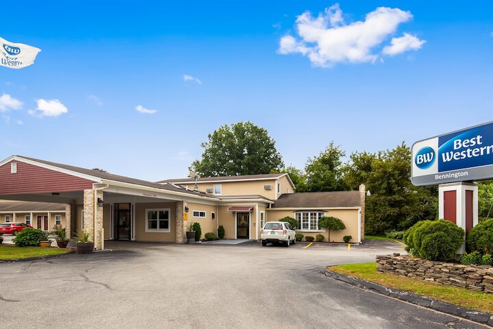 New Englander Inn Bennington