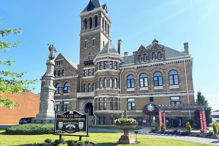 City Hall Grand Hotel