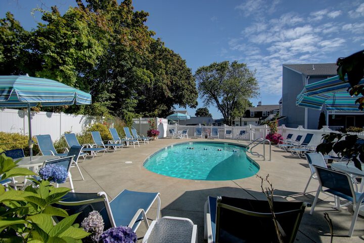Pool 4 of 92