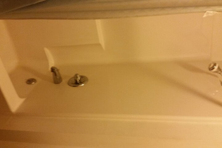 Room 4 of 14