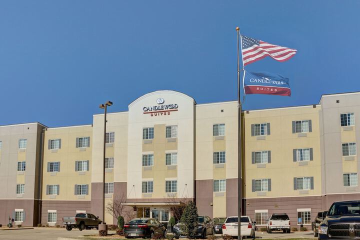 Hotel 4 of 32