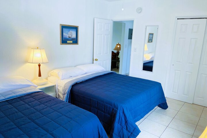 Room 44 of 108