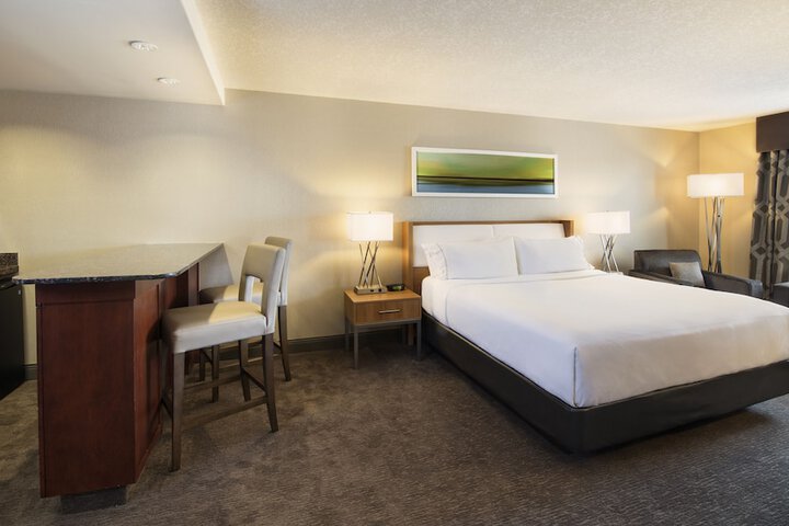 Holiday Inn Express & Suites Sherwood Park-Edmonton Area by IHG