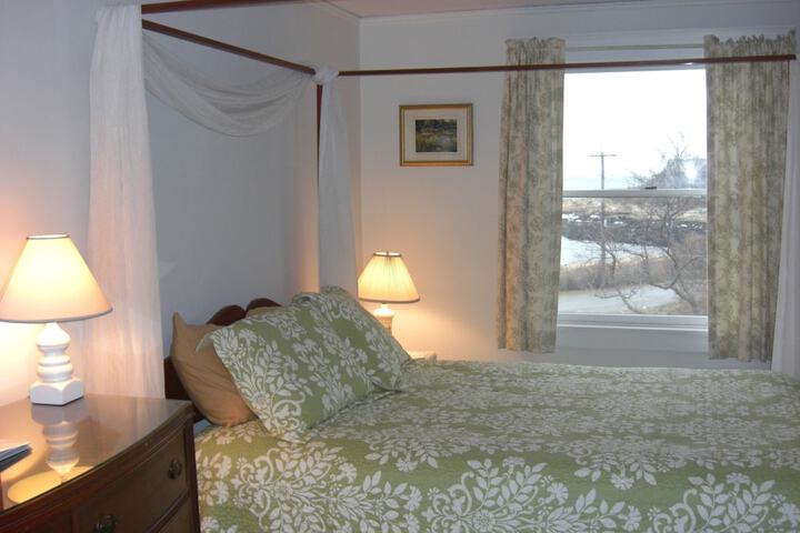 Room 13 of 68