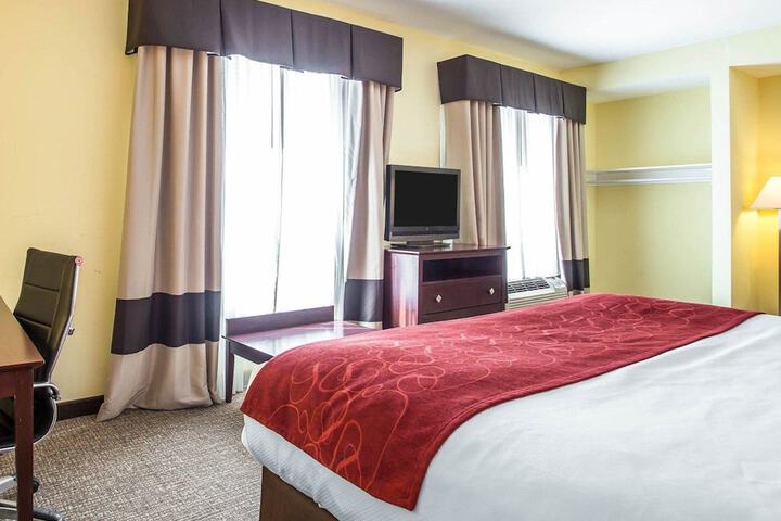 Room 9 of 27