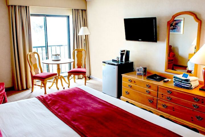 Room 18 of 31
