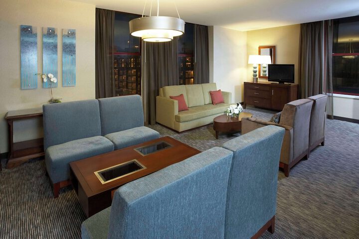 Hyatt Regency Buffalo / Hotel and Conference Center