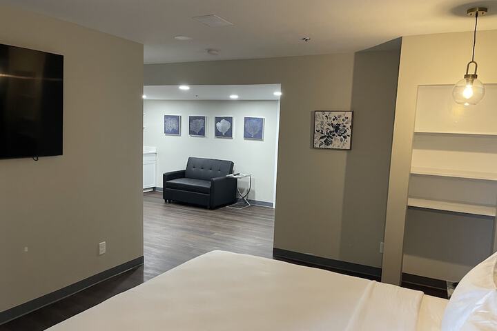 Room 55 of 105