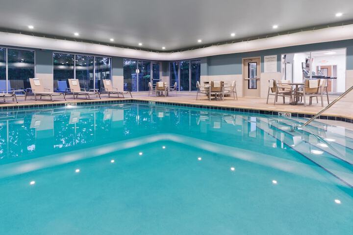 Holiday Inn Express & Suites Medina by IHG