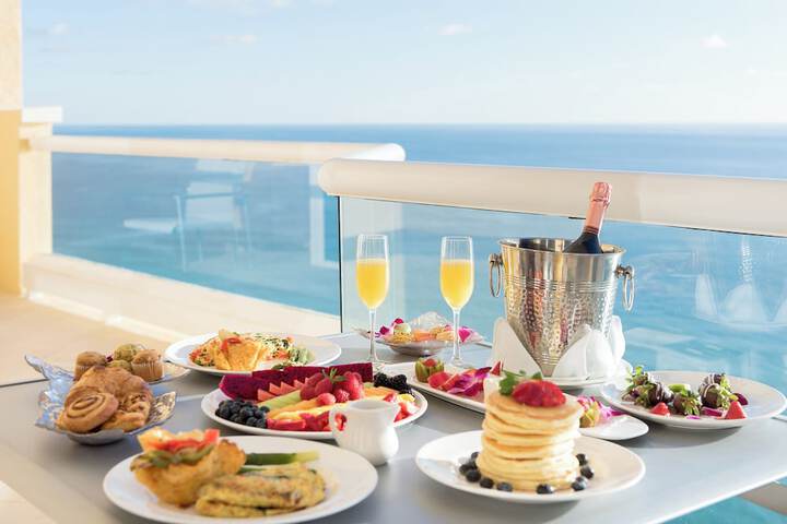 Breakfast/Coffee Service 48 of 63