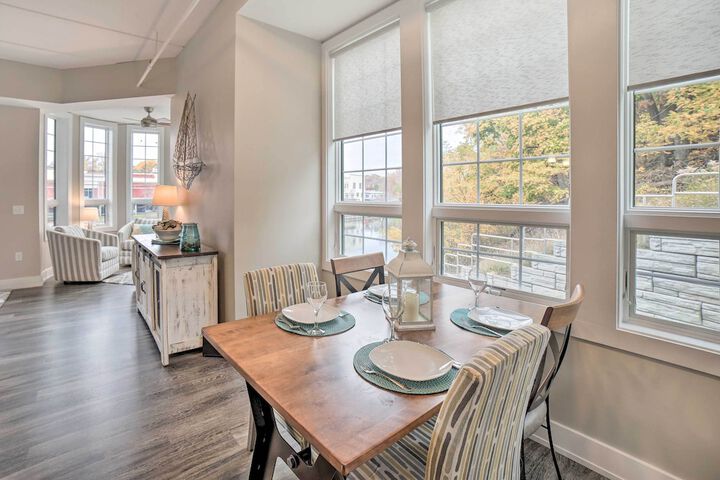 Luxe Manistee Condo w / Balcony & River Views!