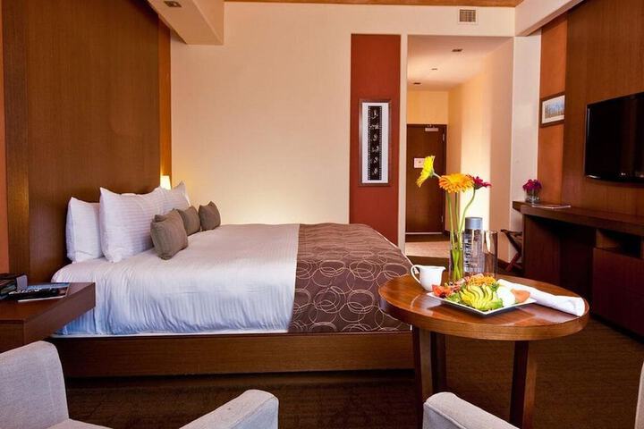 Isleta Resort and Casino