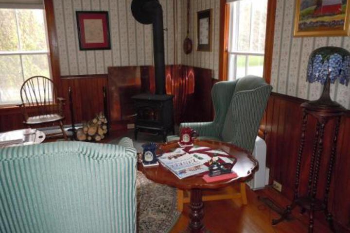 Fitch Hill Inn