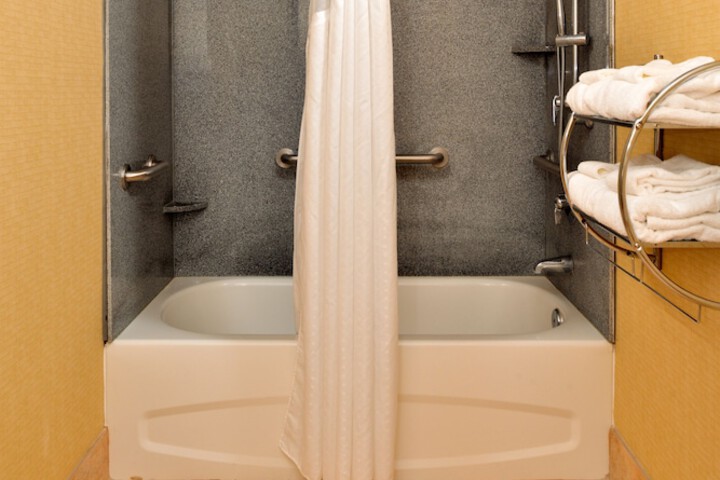 Holiday Inn Martinsburg by IHG