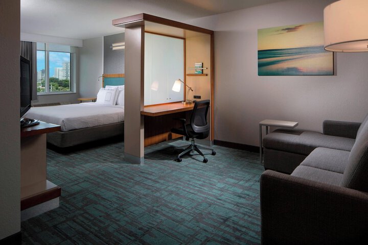 Room 19 of 33