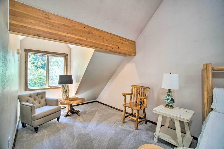 Beautiful Mccall Cabin: Perfect for Families!