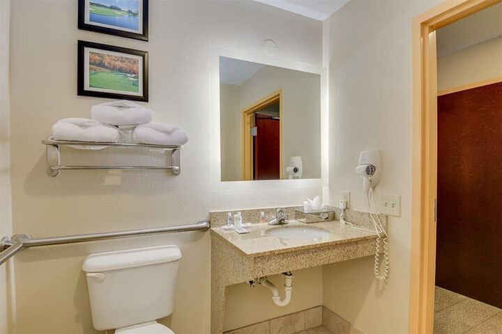 Comfort Inn & Suites Augusta Fort Gordon Area