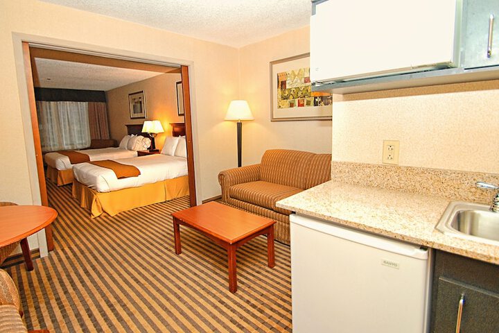 Room 21 of 41