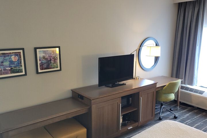 Room 35 of 57
