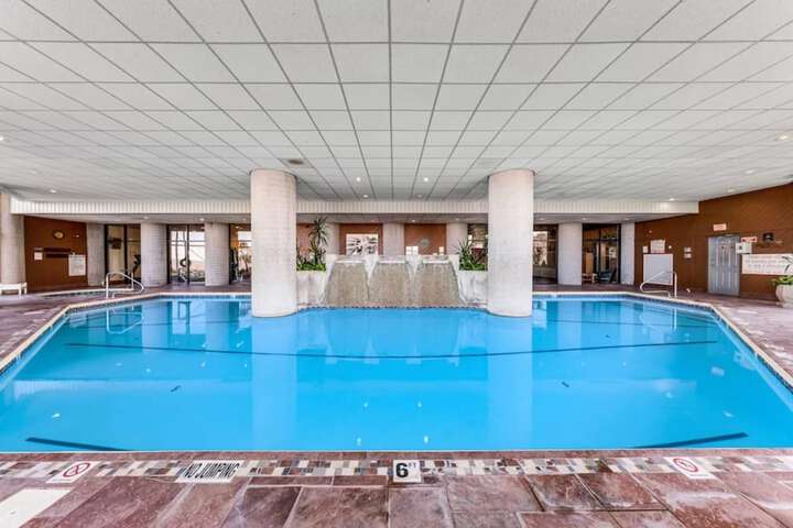 Uhost AI 2BR Condo Scenic Mountain Retreat
