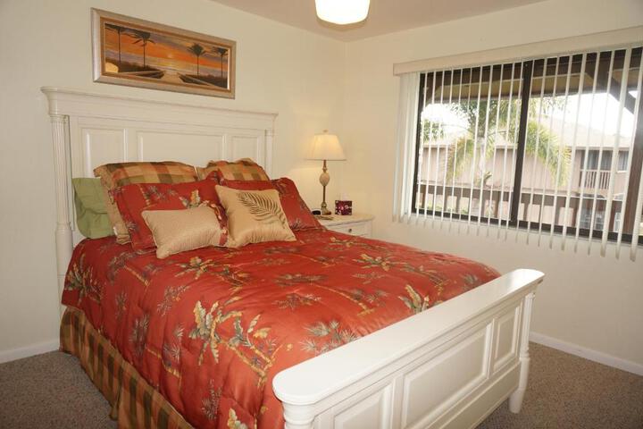 Bass & Sun Condominium 2 / 2 Bedroom