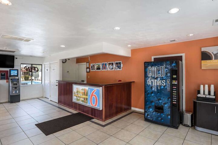 Motel 6 Portsmouth VA