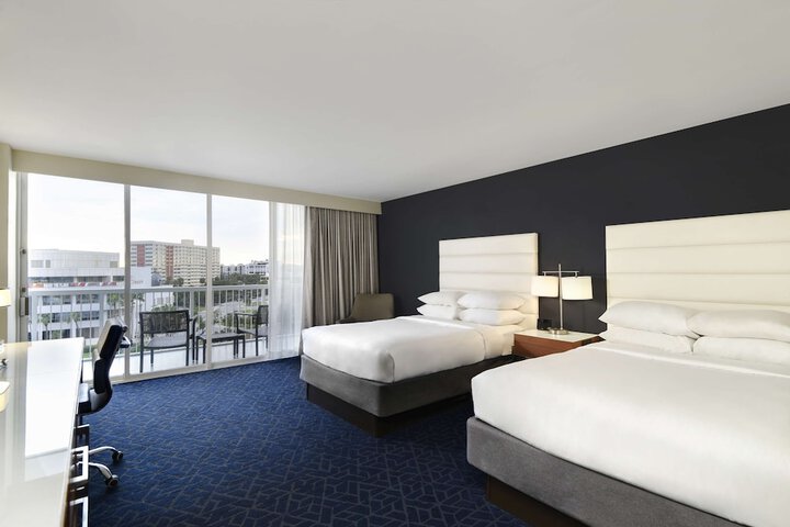 Hotel Tampa Riverwalk