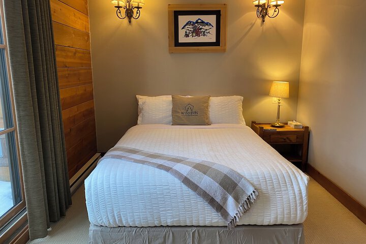 Room 14 of 28