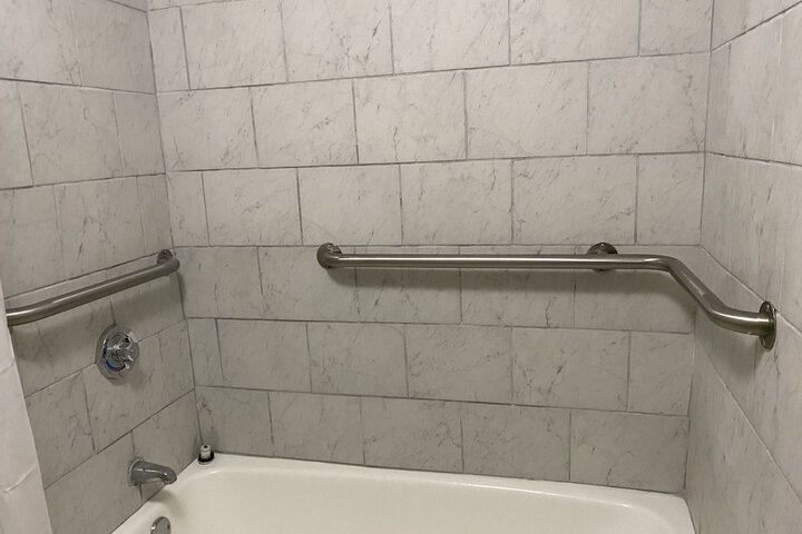 Room 15 of 21