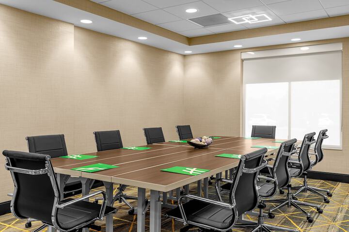 Holiday Inn Cleveland by IHG