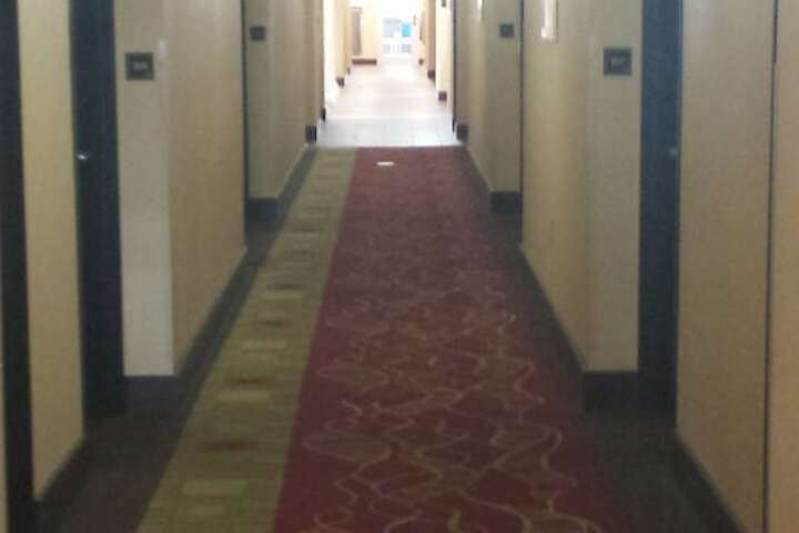 Ballroom/Hall 18 of 34